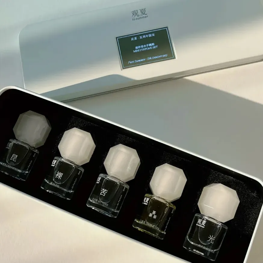 【NEW】PURE SUMMER MINI PERFUME SET 5ML×5 - Image 4